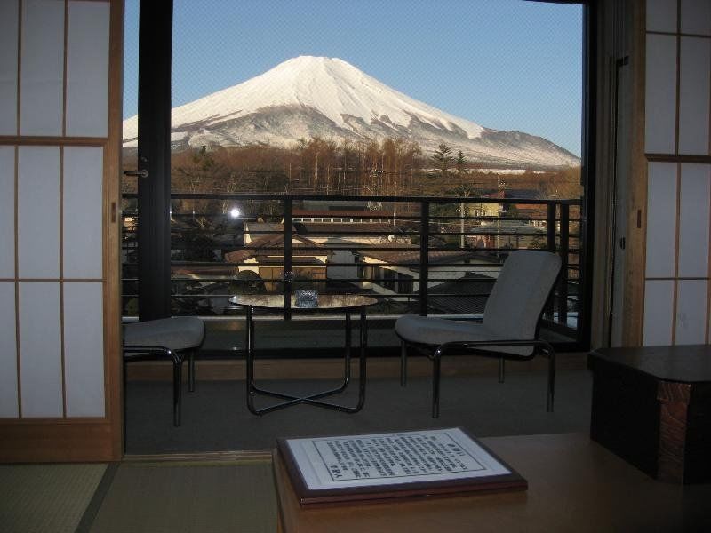 Fujishiyama no Miea n 室 個室 Souna 付 旅館 Imk Яманакако Экстерьер фото